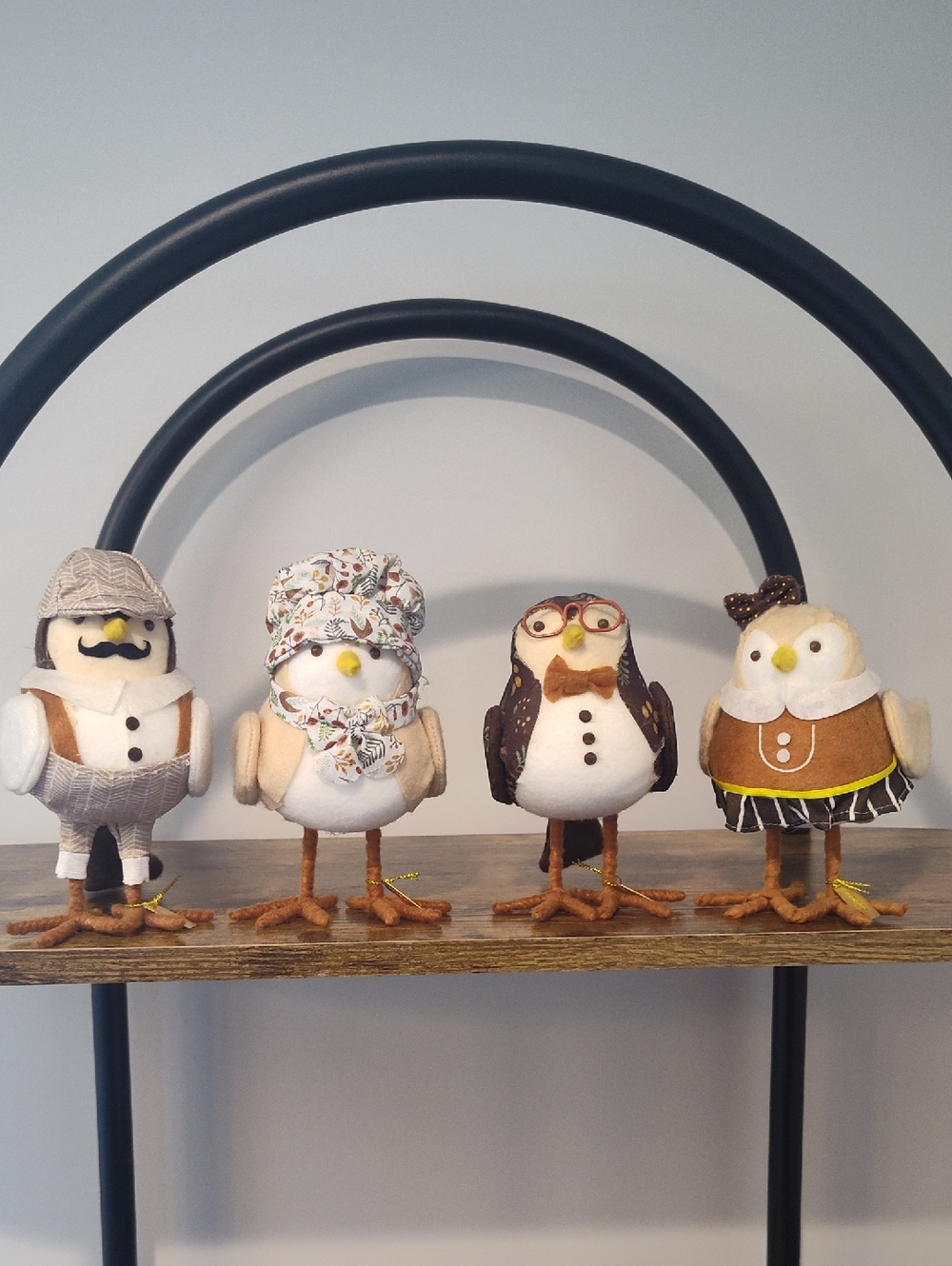 Featherly Friends Fabric Birds 2018. Hops, Sunflower, Oats, Juniper